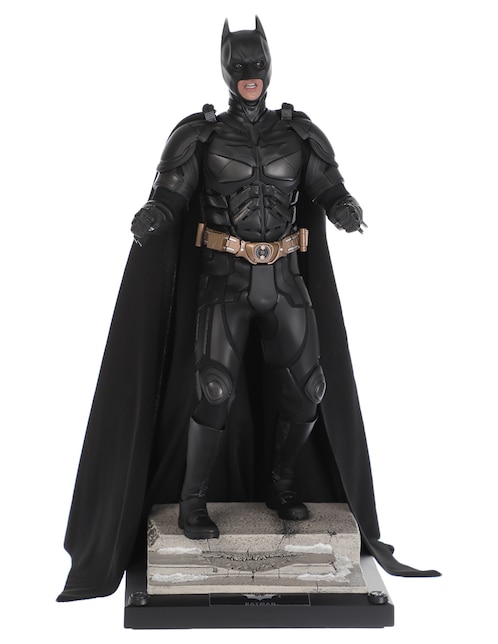 Figura de colección Batman Hot Toys con luz articulada