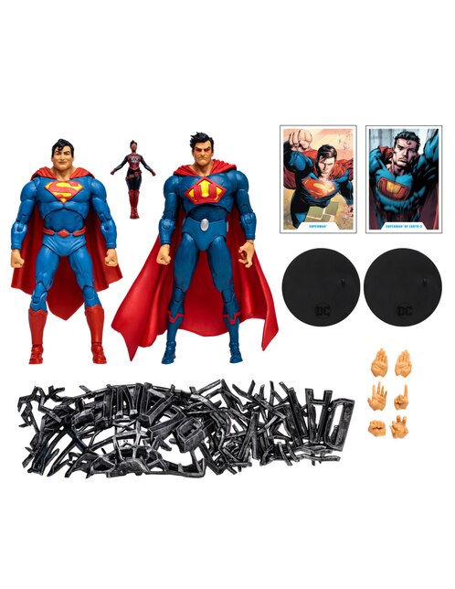 Figura de colección DC Multiverse Superman vs Superman of Earth 3 Mcfarlane articulado