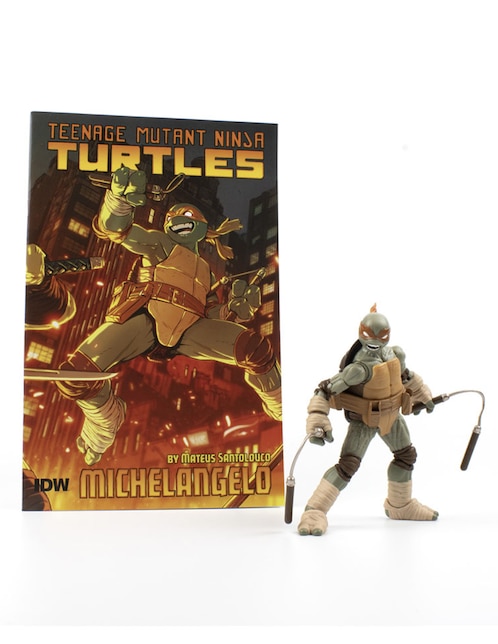 Figura de colección Tortugas Ninja Miguel Ángel Novelmex articulado
