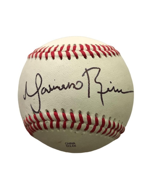 Pelota autografiada por Mariano Rivera Club de Idolos
