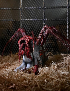 Figura de colección The Thing deluxe Neca