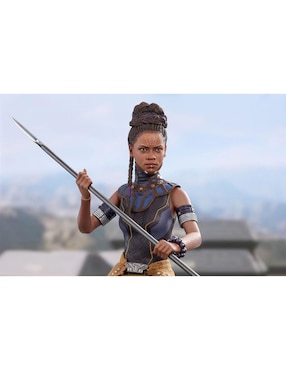Figura de colección Black Panther Shuri deluxe Hot Toys