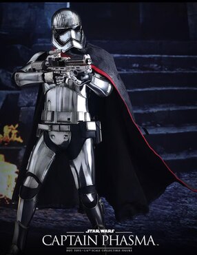 Figura de colección Star Wars Captain Phasma deluxe Hot Toys