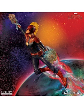 Figura de colección Marvel: Avengers Captain Marvel deluxe Mezco