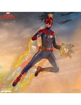 Figura de colección Marvel: Avengers Captain Marvel deluxe Mezco