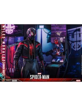 Figura de colección Marvel: Spider-Man Miles Morales deluxe Hot Toys con luz