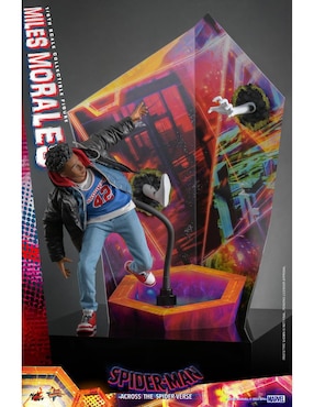 Figura de colección articulada Spider-Man Across the Spiderverse Miles Morales especial Hot Toys