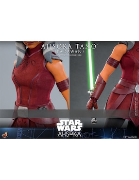 Figura de colección articulada Star Wars: Ahsoka Ahsoka Tano collectors Hot Toys con luz