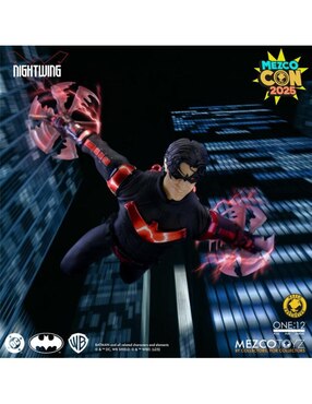Figura de colección articulada DC Comics Nightwing especial Mezco