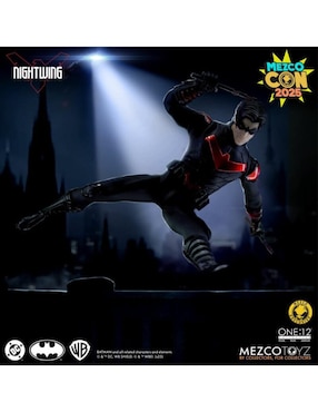 Figura de colección articulada DC Comics Nightwing especial Mezco