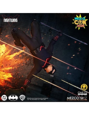 Figura de colección articulada DC Comics Nightwing especial Mezco