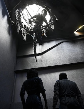 Figura de colección articulada Alien Romulus Xenomorph Deluxe Neca