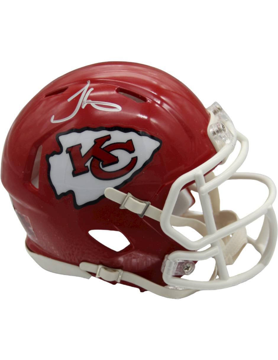 Mini casco autografiado por Tyreek Hill 1