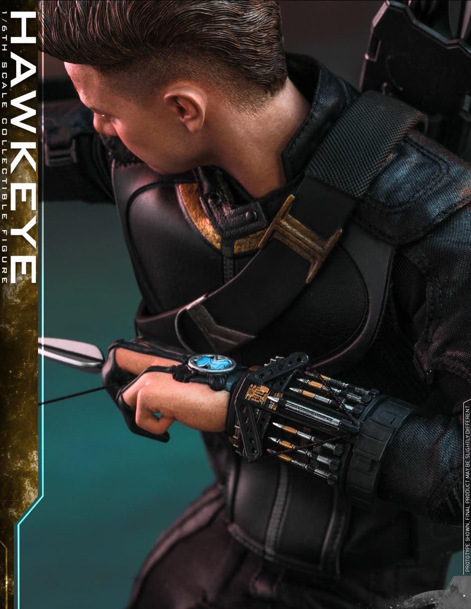 Figura de colección Marvel Avengers Endgame Hawkeye deluxe 4