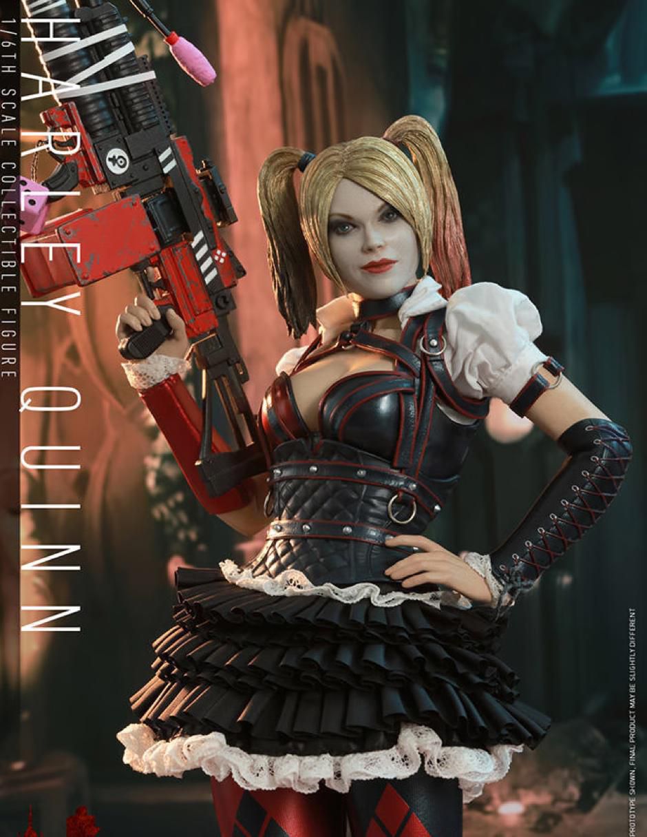 Figura de colección Arkham Asylum Harley Quinn collectors 8