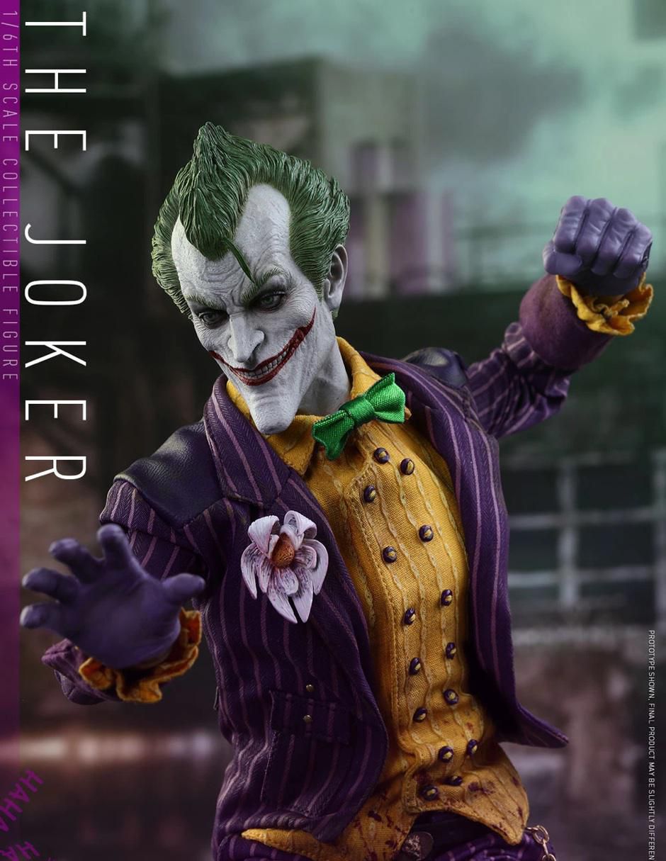Figura de colección Arkham Asylum Joker Clown ultimate 3