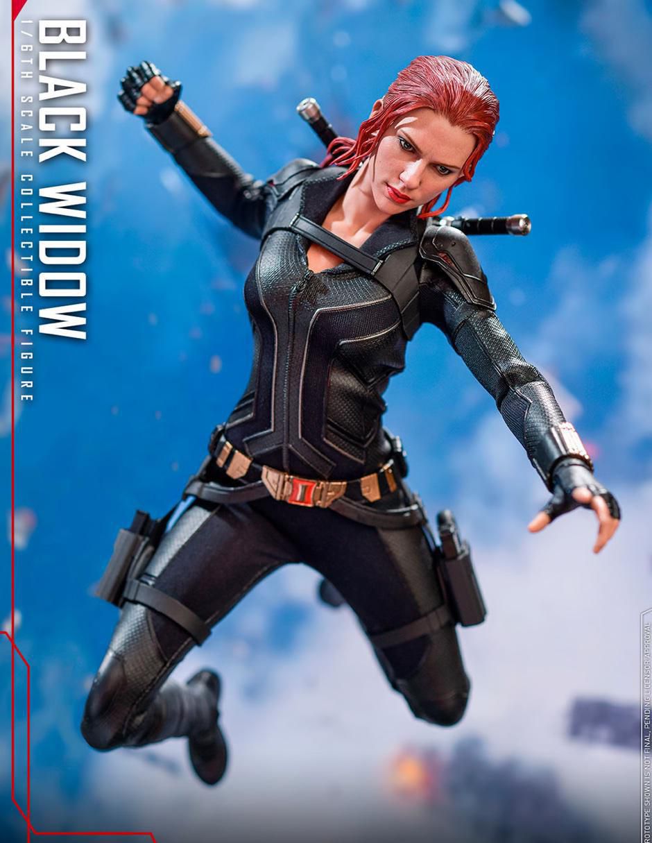 Figura de colección Marvel Studios The First Ten Years Black Widow collectors 3