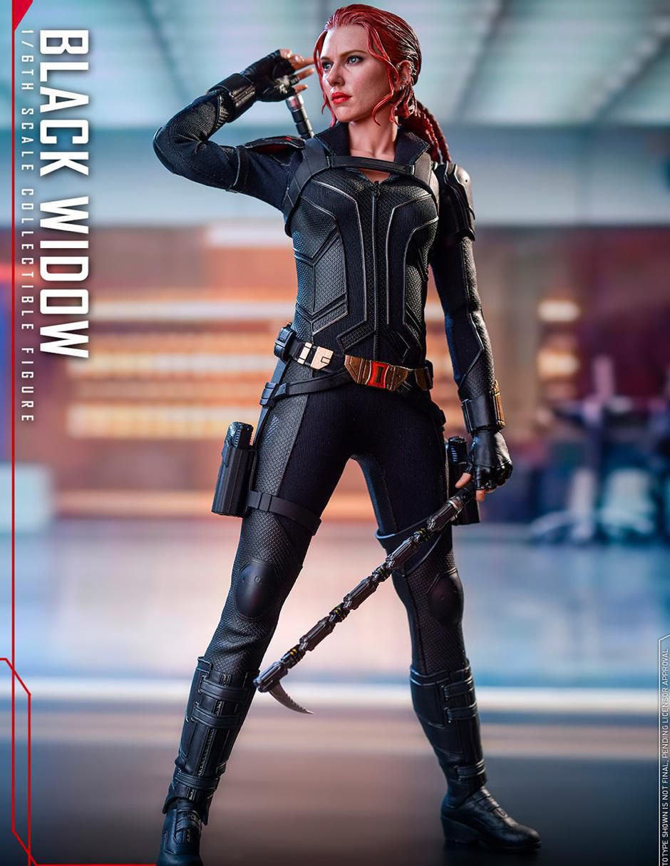Figura de colección Marvel Studios The First Ten Years Black Widow collectors 4