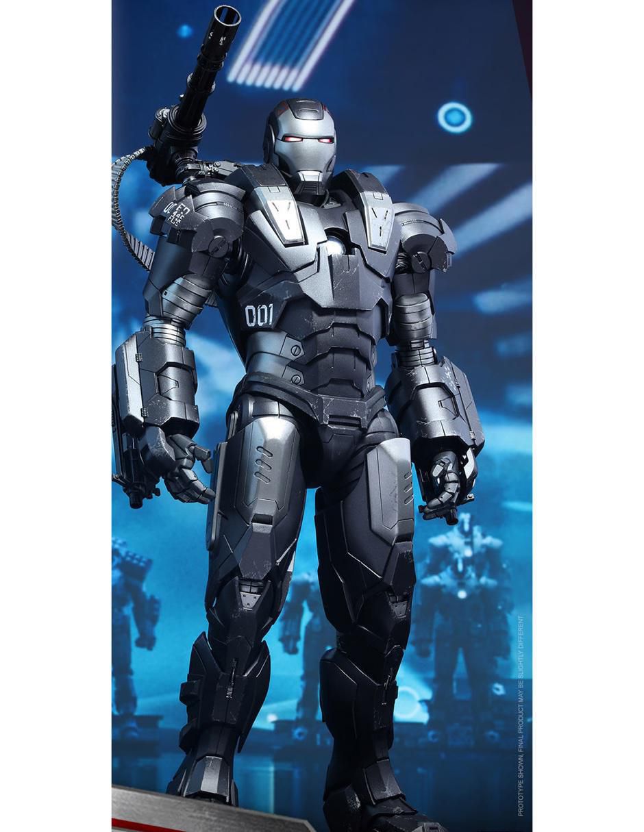 Figura de colección Marvel Studios: Iron Man War Machine deluxe con luz