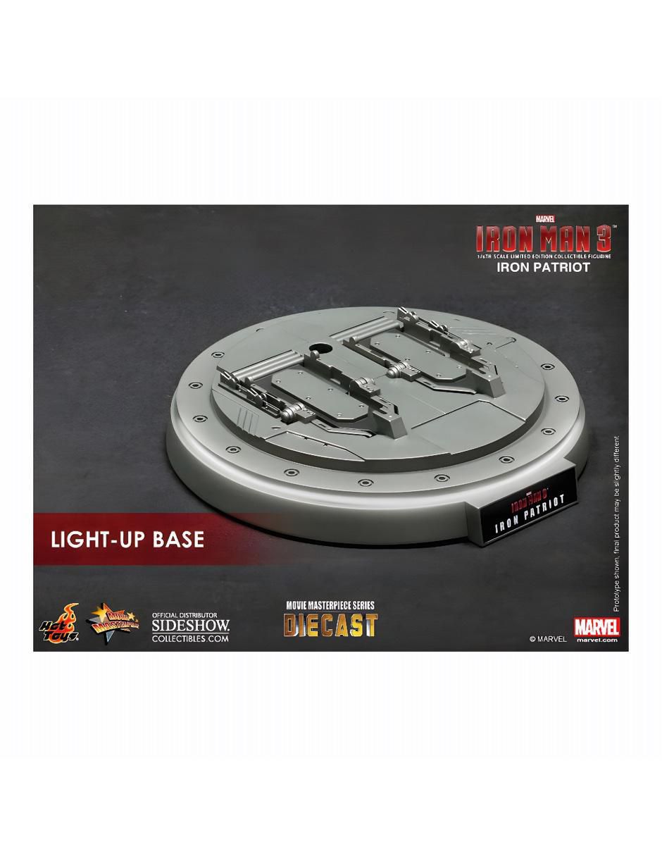 Figura Iron Man Iron Patriot deluxe con luz 2