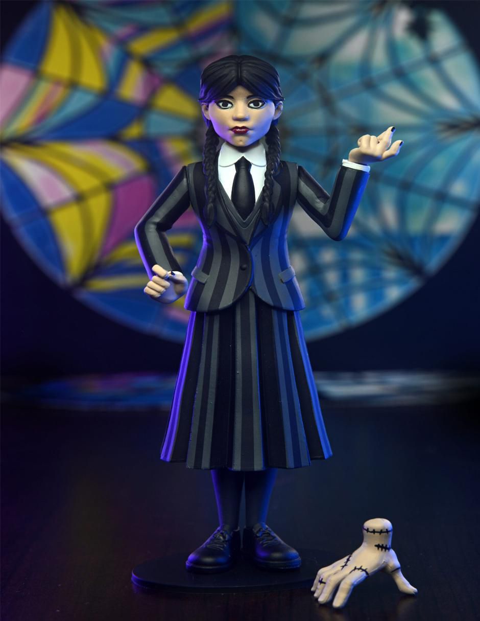 Figura de colección articulada Wednesday Merlina Addams 3