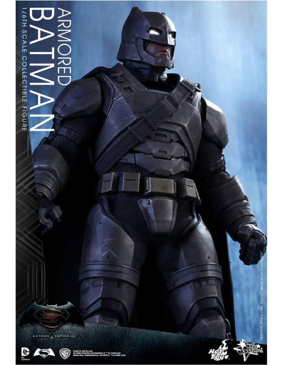 Figura de colección Batman Batman vs Superman collectors con luz 4