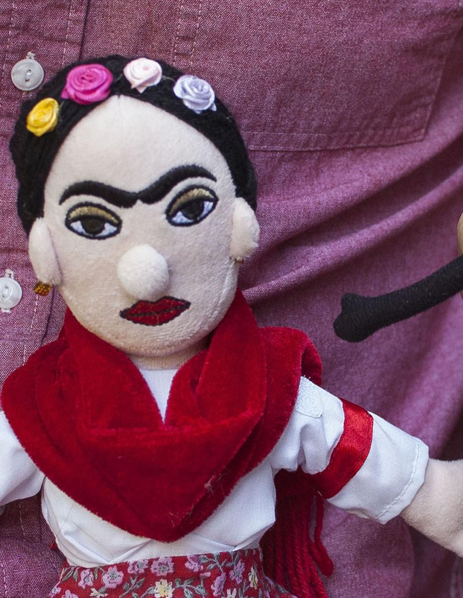 Peluche de Frida Kahlo Muñeca de 12 cm 3