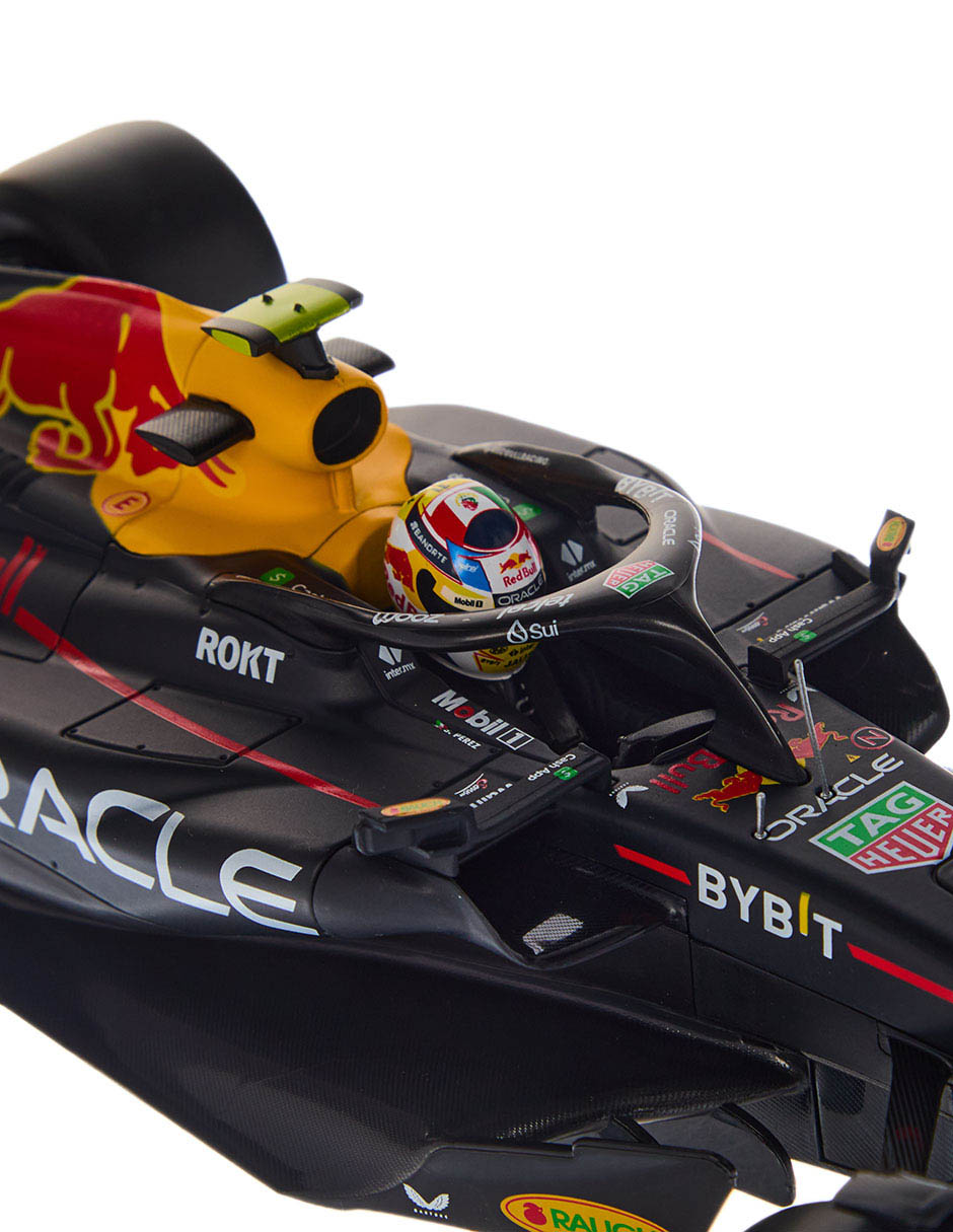 Vehículo 11 Sergio Pérez Oracle Red Bull Racing 4
