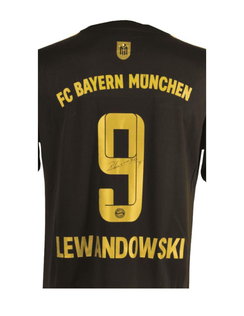 Jersey autografiado por Robert Lewandowski 2