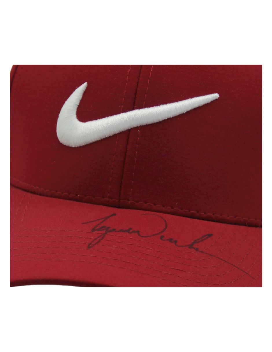 Gorra autografiado por Tiger Woods 3