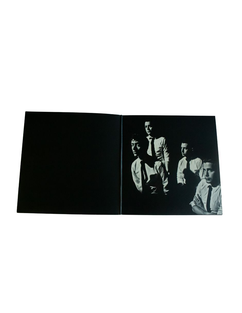 Disco de Vinilo autografiado por Arctic Monkeys 4