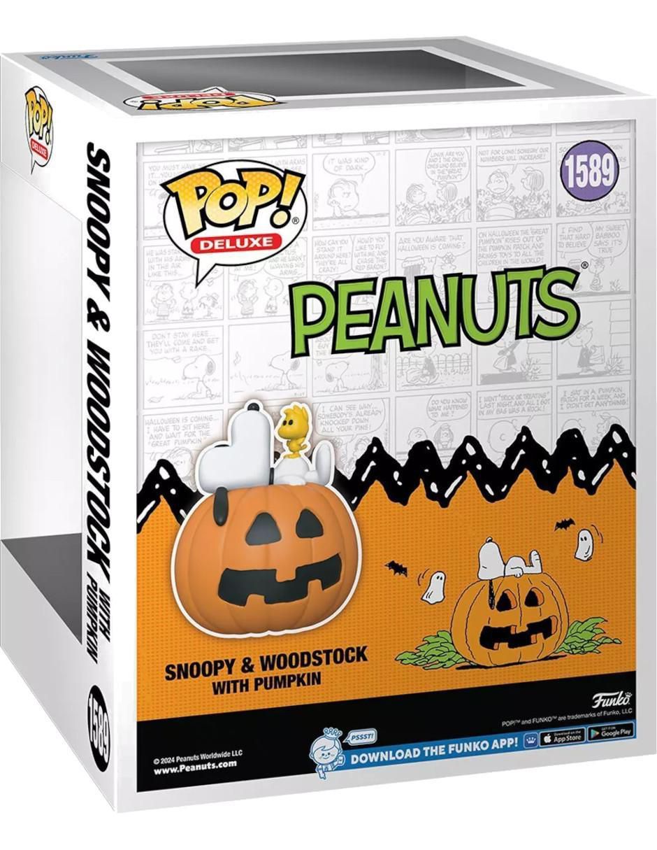 Peanuts Snoopy POP! Deluxe 3