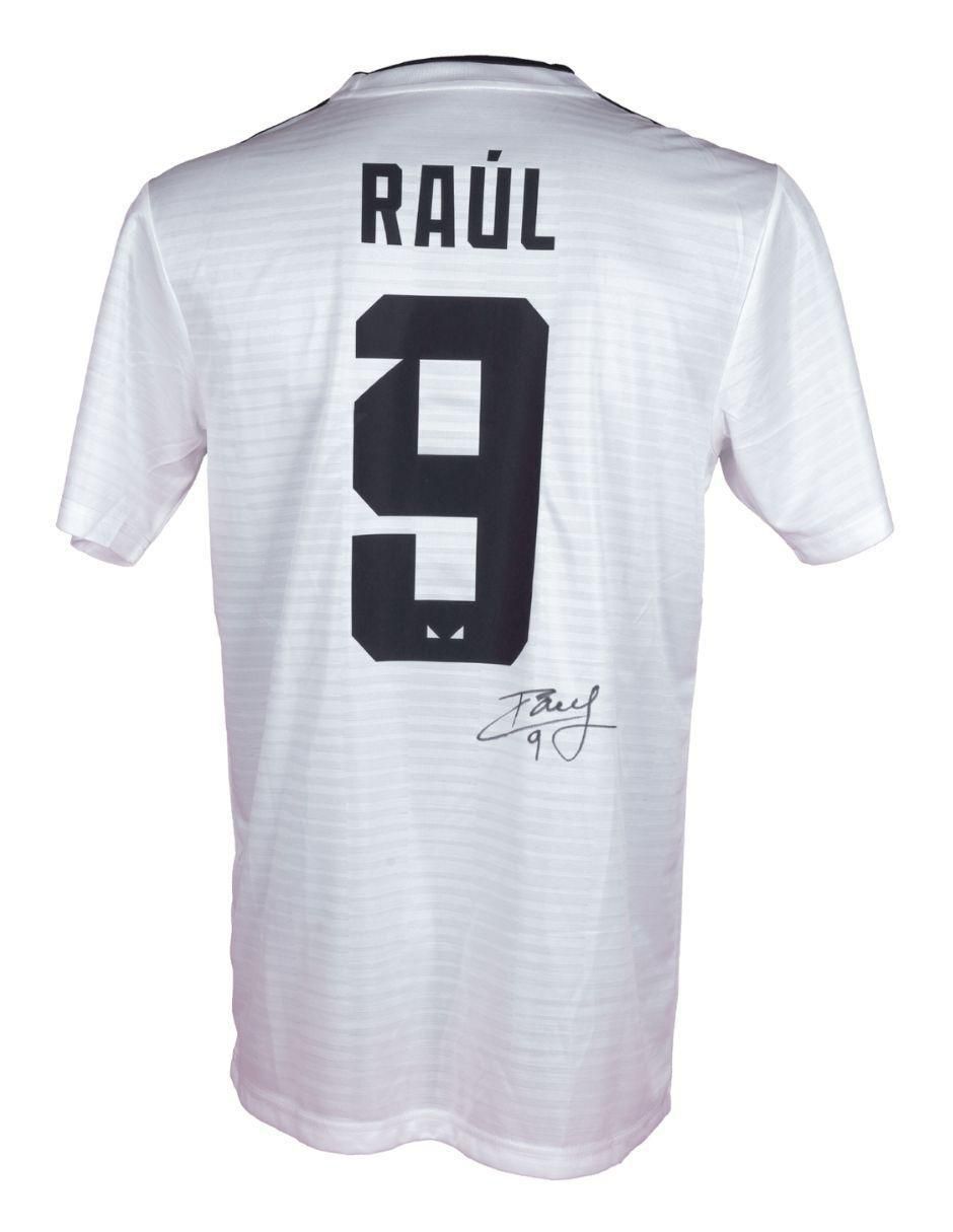 Jersey autografiado por Raúl Jimenez 3