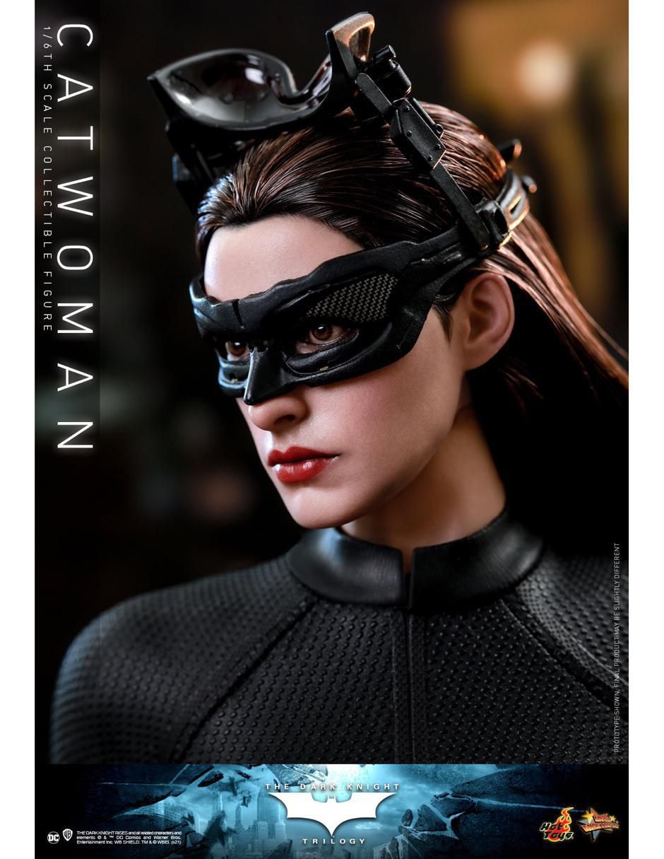 Figura coleccionable articulada The Dark Knight Selina Kyle DC Comics