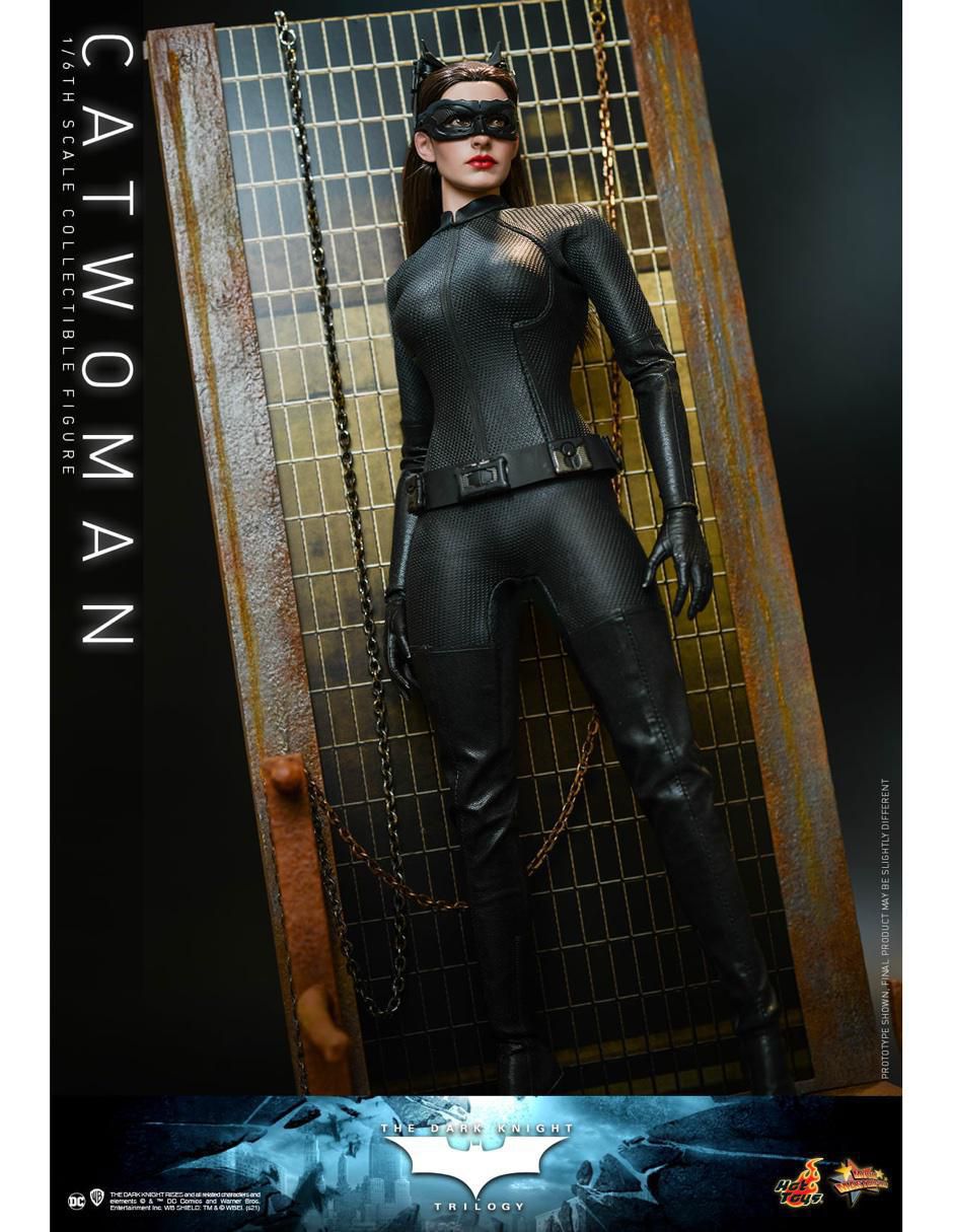Figura coleccionable articulada The Dark Knight Selina Kyle DC Comics 6