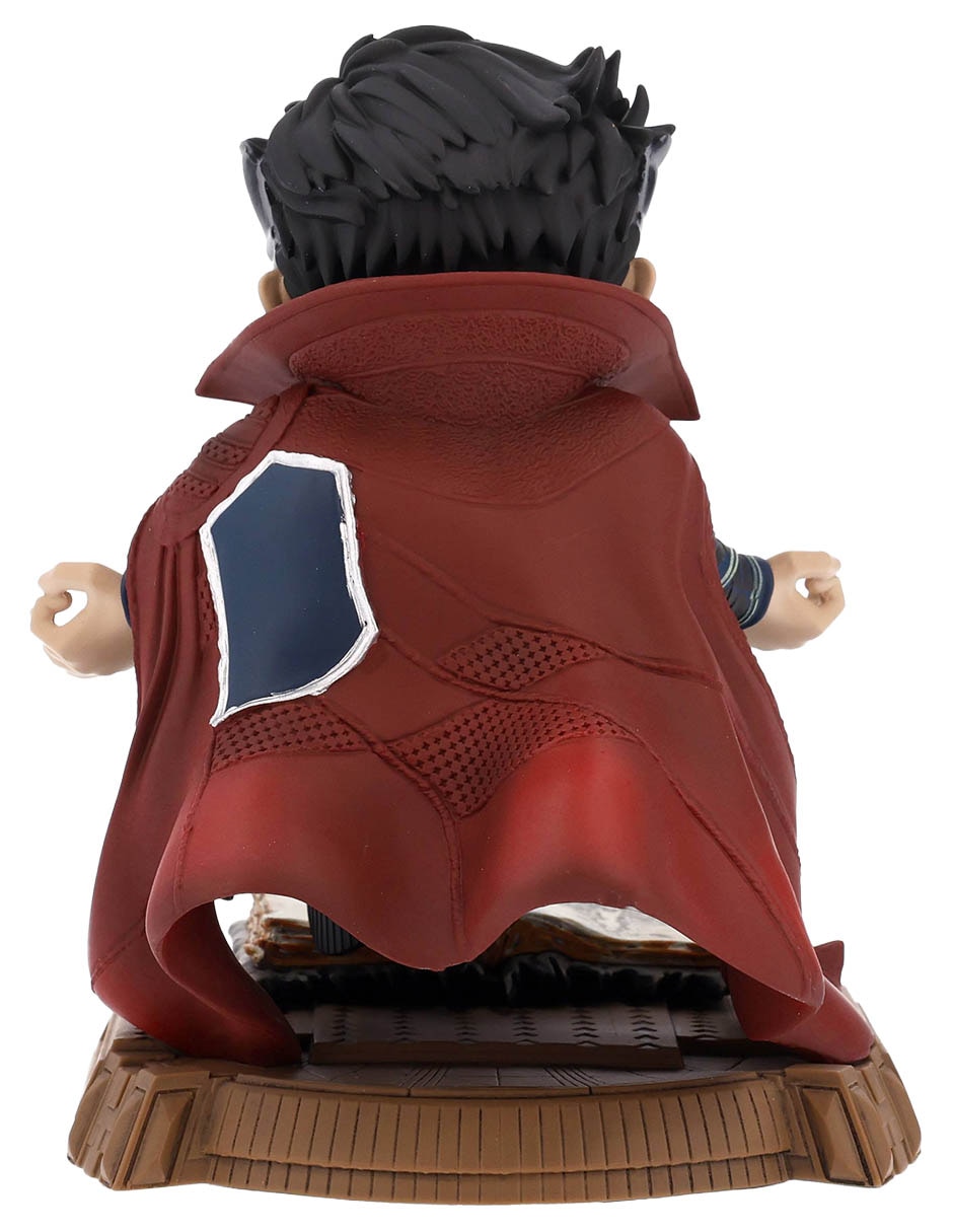 Escultura de Doctor Strange 3