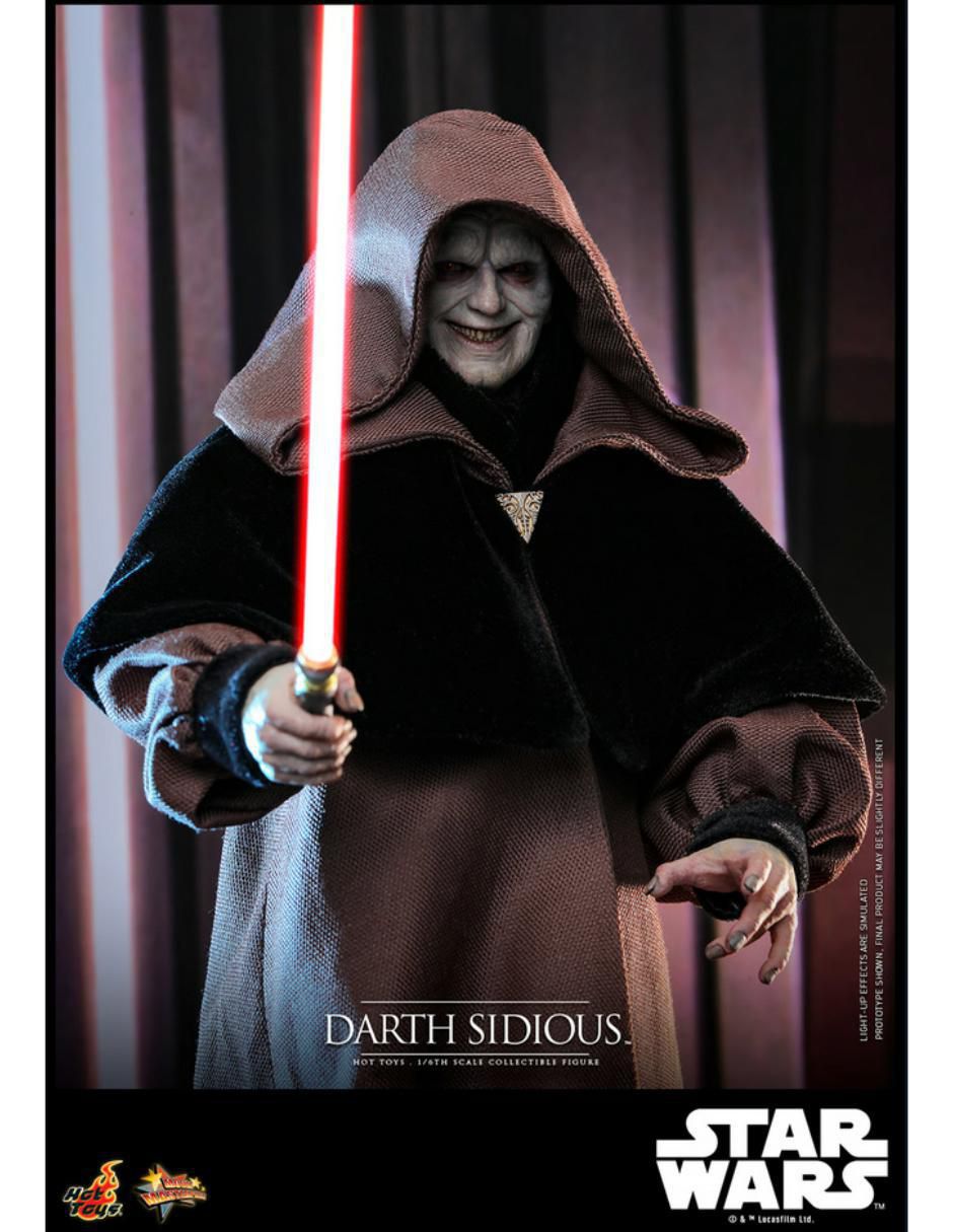 Figura de colección articulada Star Wars Darth Sidious Collectors con luz 7